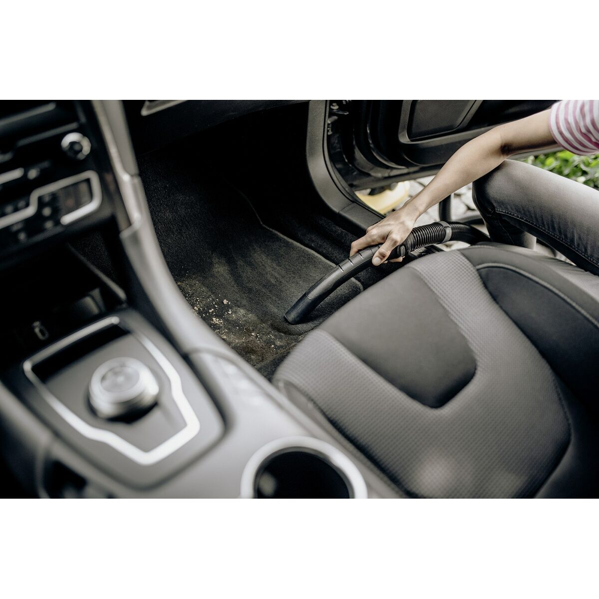 V6H986B8A26079011F0761EF3F10B08FA81R6816093P5