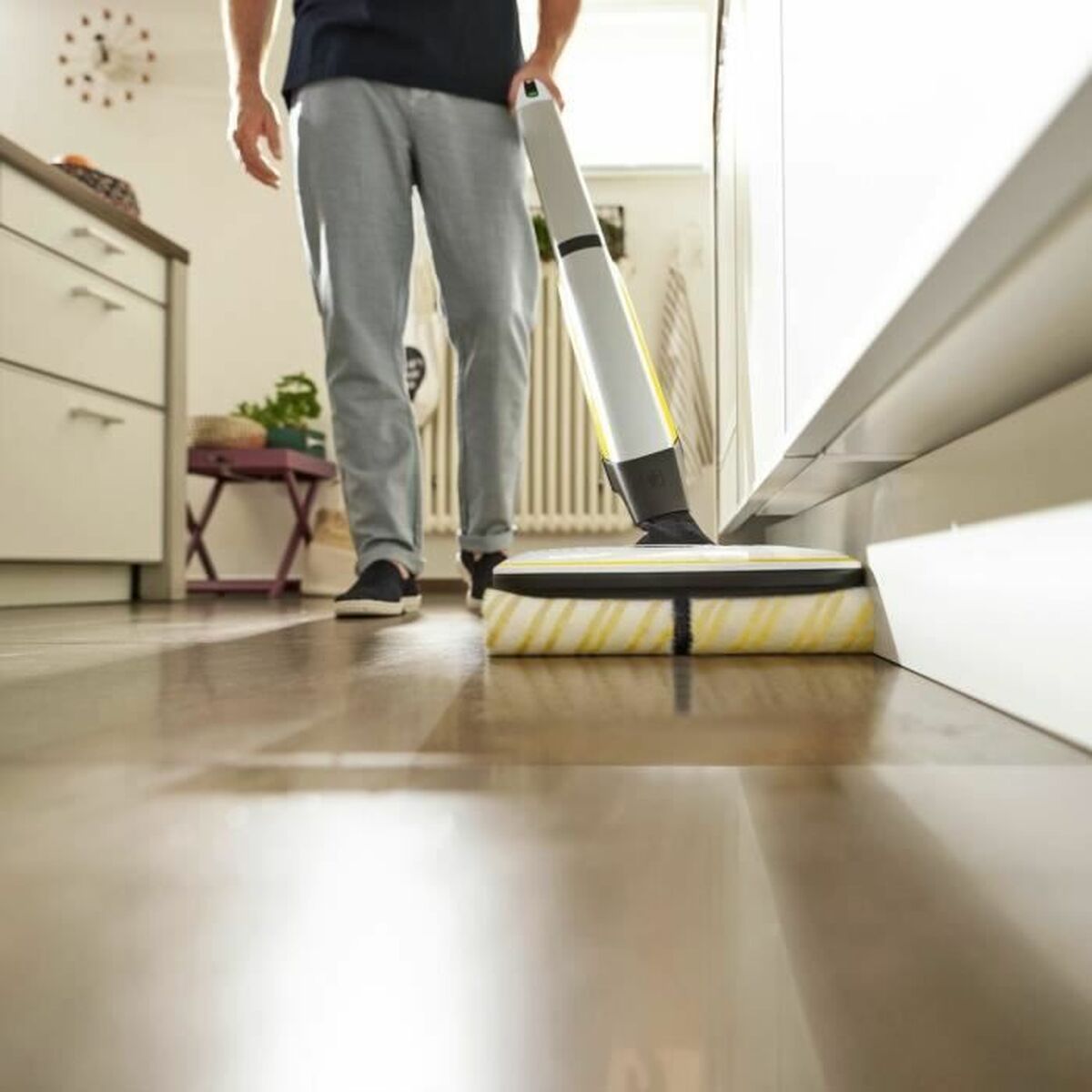 V6H972FCDCF1EA725F752BE1C9FB9AF7DD8R4037975P6