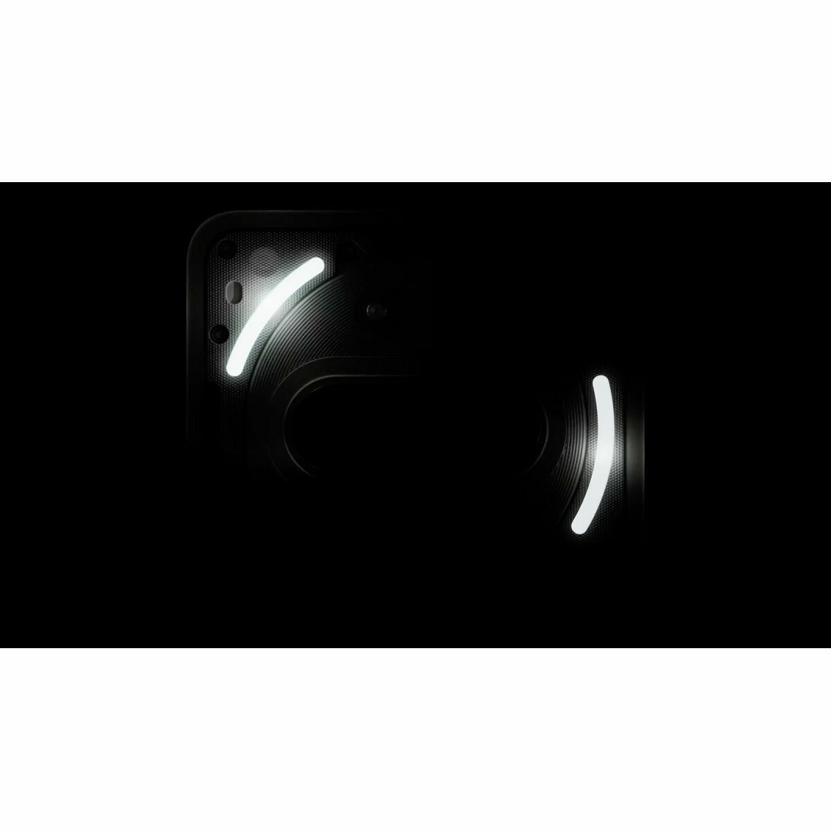 V11HD64C12CB2423401CE4E8DF27611CBC20R7010419P7