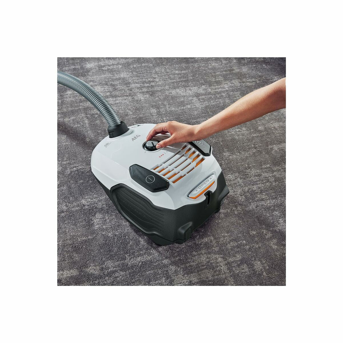 V6H17BF1DCC4F5746052CE8647918B18DFAR6897046P7