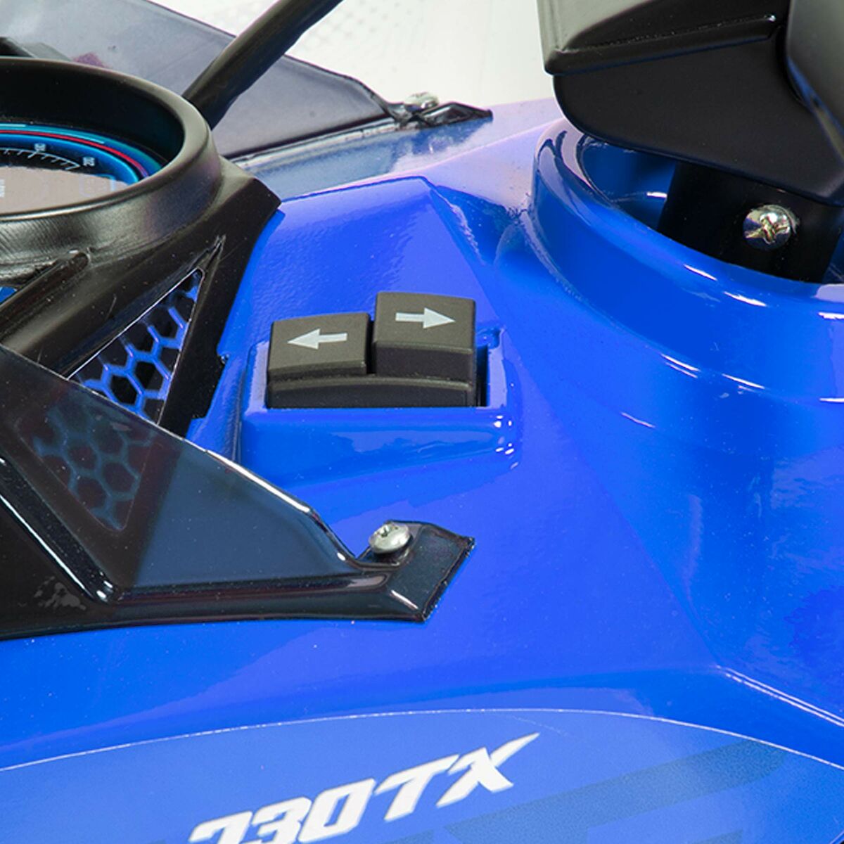 V7H2B640B746783E0372081006A25B8846CR5267140P7