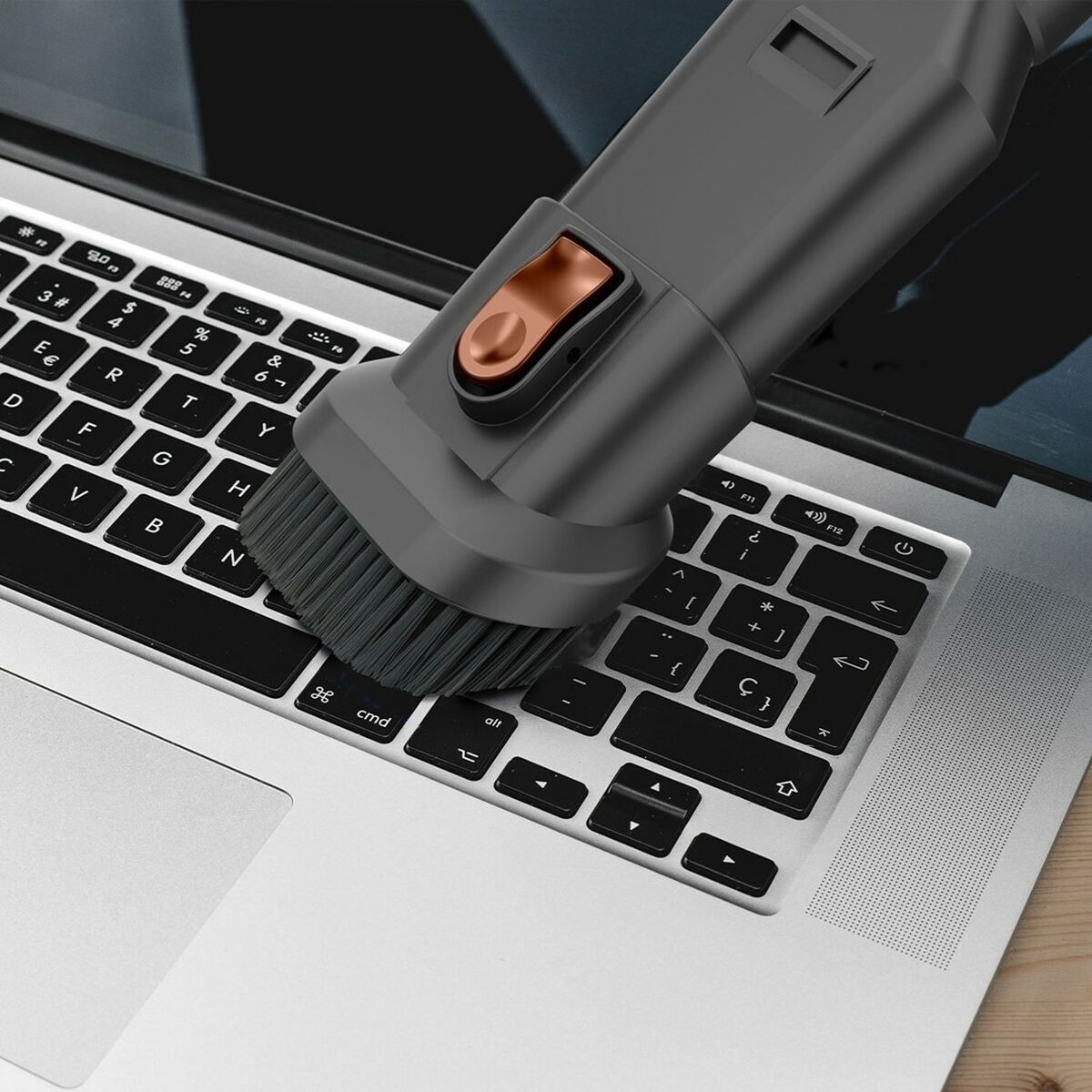 V4H82AE1797235F100C0D64F8876D34B2EAR5118934P7