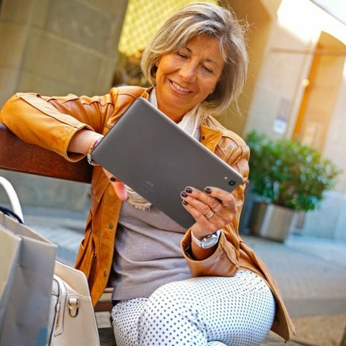 V6HBA7C8C4A8A59AA7612B6B888C113A359R4300939P10